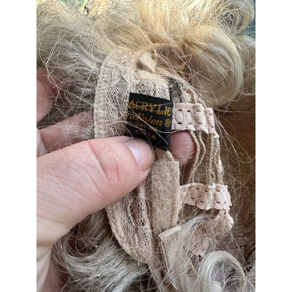 Vintage‎ Kanekalon Blonde Curly Wig Short Pixie Cut Synthetic Modacrylic Fiber